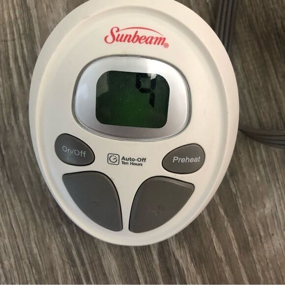 Sunbeam A02-TC-02U2 Model O85KQ Dual Heating Electric Blanket 4-Prong Controller - Picture 8 of 9